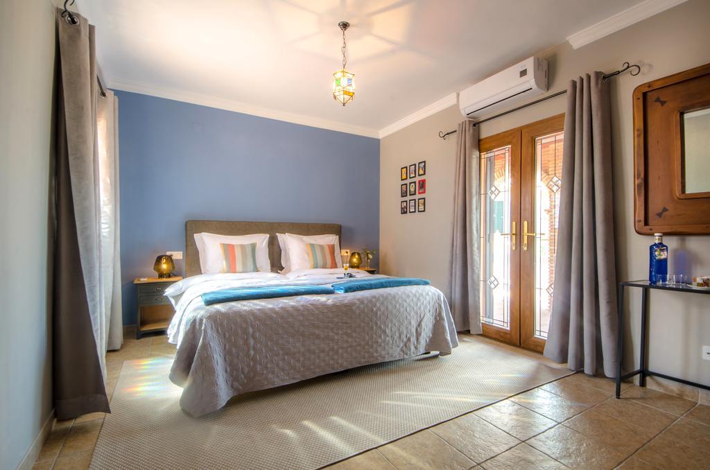 Villa Conmigo Bed & Breakfast 알하우린데라토레 외부 사진