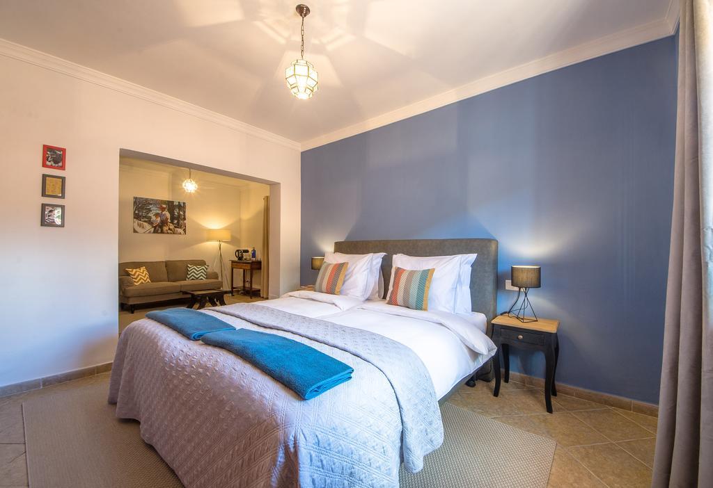 Villa Conmigo Bed & Breakfast 알하우린데라토레 외부 사진